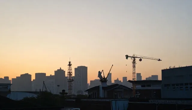 技术咨询设计流程中如何平衡性能与适用条件